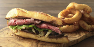 Steak_Sandwhich_and_Onion_Rings_001